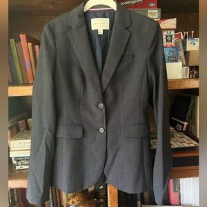 Navy Blue women’s blazer, size 2, banana republic